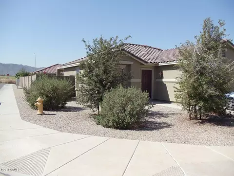 2403 W Mobile Ln, Phoenix, AZ 85041 photo 4