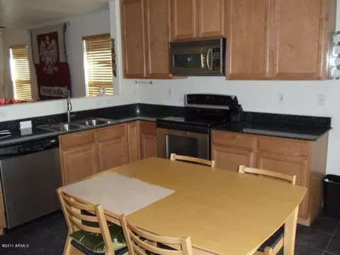 2403 W Mobile Ln, Phoenix, AZ 85041 photo 10