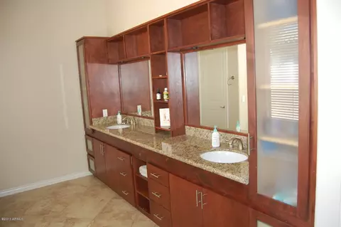 4709 E Ironhorse Rd, Gilbert, AZ 85297 photo 7