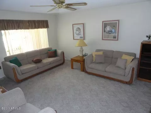132 E Colgate Dr, Tempe, AZ 85283 photo 4