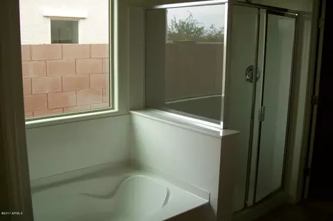 2937 E Santa Fe Ln, Gilbert, AZ 85297 photo 9