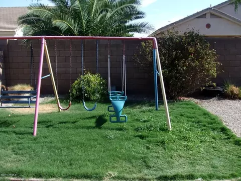 4267 E Oxford Ln, Gilbert, AZ 85295 photo 3