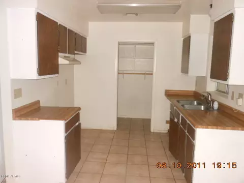1785 S Papago Dr, Apache Junction, AZ 85120 photo 4