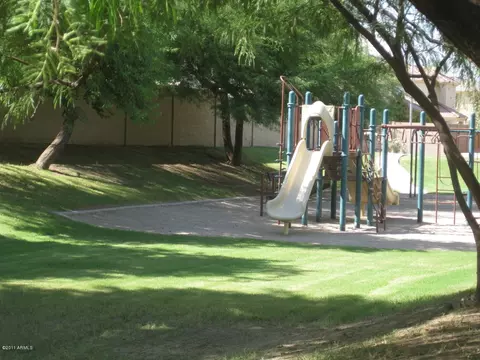 1528 E Constance Way, Phoenix, AZ 85042 photo 16
