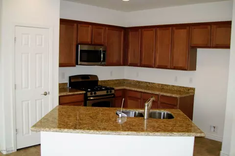 2901 E Santa Fe Ln, Gilbert, AZ 85297 photo 7
