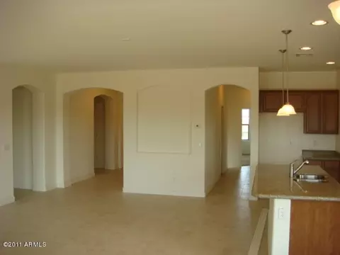 2883 E Santa Fe Ln, Gilbert, AZ 85297 photo 3