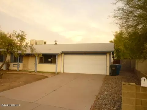 4131 E Grove St, Phoenix, AZ 85040 photo 2