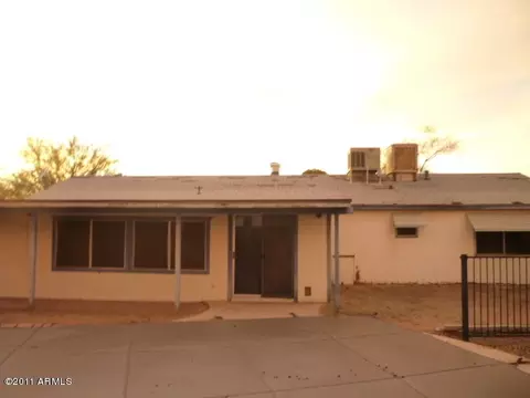 4131 E Grove St, Phoenix, AZ 85040 photo 4