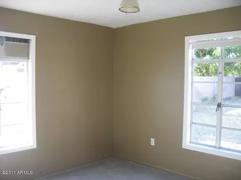 2430 E Cheery Lynn Rd, Phoenix, AZ 85016 photo 11