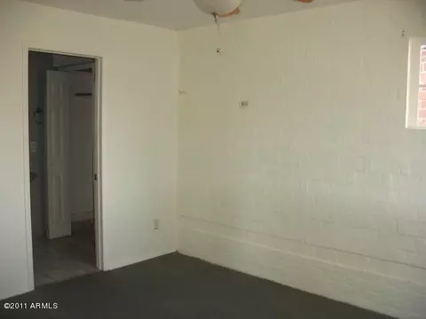 2430 E Cheery Lynn Rd, Phoenix, AZ 85016 photo 9