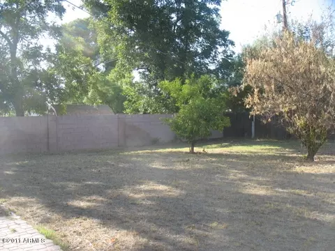 2430 E Cheery Lynn Rd, Phoenix, AZ 85016 photo 13