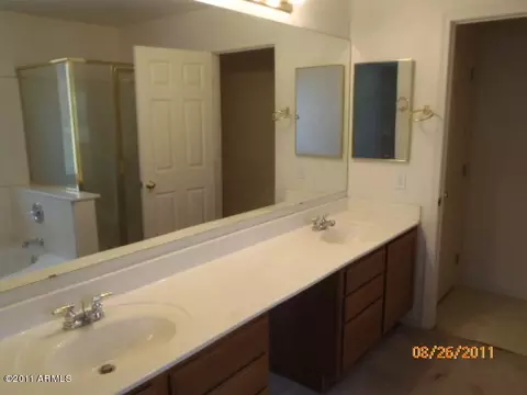 1307 E Thunderhill Pl, Phoenix, AZ 85048 photo 5