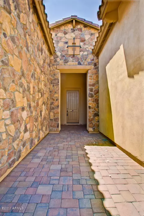 8331 E Ingram St, Mesa, AZ 85207 photo 3