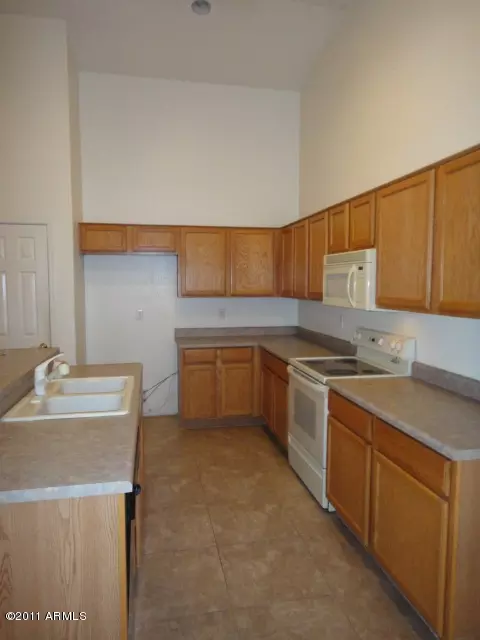 5634 E Gable Cir, Mesa, AZ 85206 photo 2