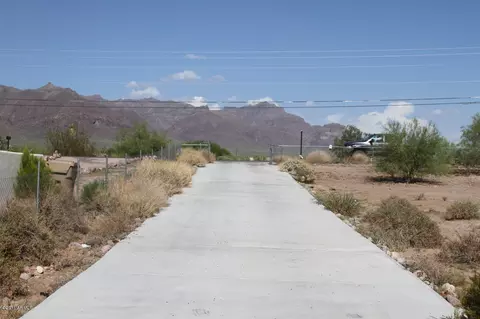 114 S Muleshoe Rd, Apache Junction, AZ 85219 photo 4