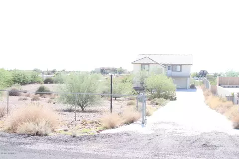 114 S Muleshoe Rd, Apache Junction, AZ 85219 photo 2