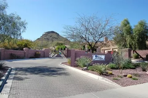 1933 E Claire Dr, Phoenix, AZ 85022 photo 2