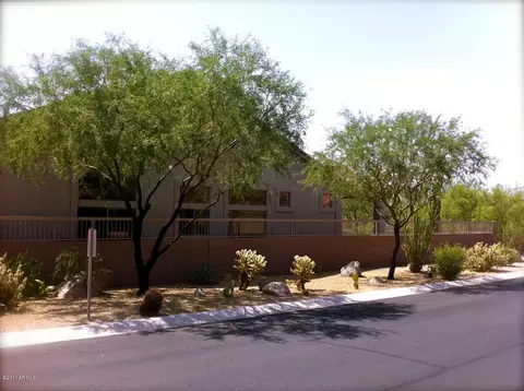 7032 E Roland St, Mesa, AZ 85207 photo 2