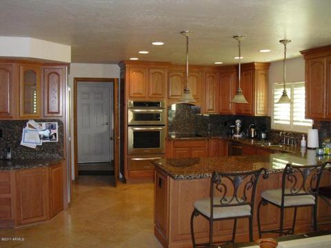 2262 Escondido Pl, Gilbert, AZ 85234 photo 3
