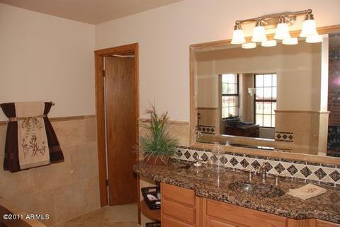 2262 Escondido Pl, Gilbert, AZ 85234 photo 9