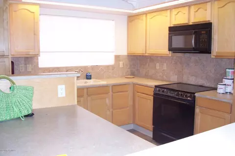 728 E Acoma Dr, Phoenix, AZ 85022 photo 6