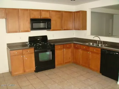 8542 E Kiva Ave, Mesa, AZ 85209 photo 2