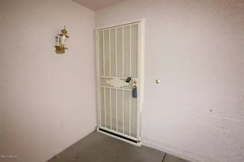 2068 S Lawther Dr, Apache Junction, AZ 85120 photo 4