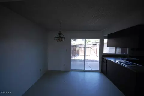 1233 E Baker Dr, Tempe, AZ 85282 photo 4