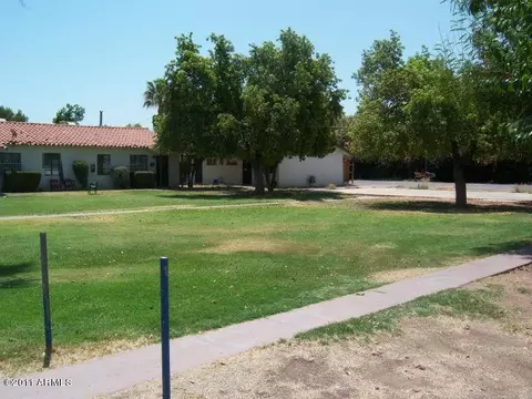 2417 E Clarendon Ave, Phoenix, AZ 85016 photo 4