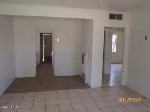 2417 E Clarendon Ave, Phoenix, AZ 85016 photo 9