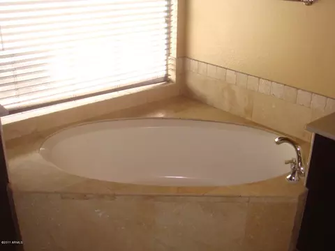 2327 E Silverwood Dr, Phoenix, AZ 85048 photo 13