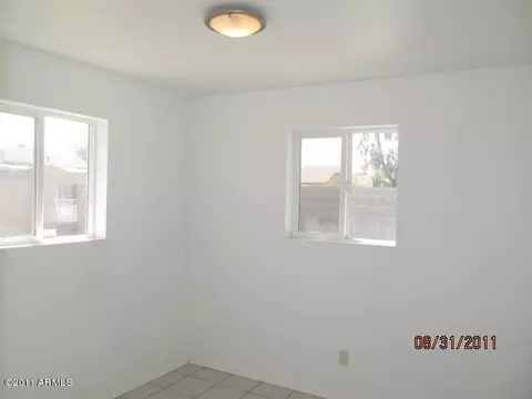 5645 S 13th Pl, Phoenix, AZ 85040 photo 11