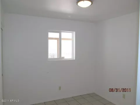 5645 S 13th Pl, Phoenix, AZ 85040 photo 7