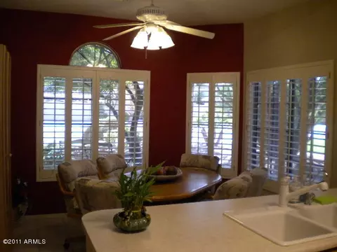 618 W Jasper Dr, Gilbert, AZ 85233 photo 7