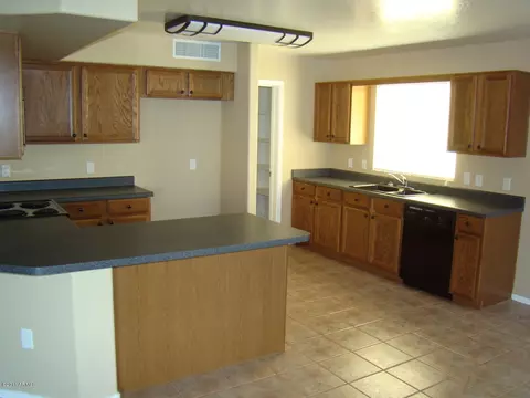 1998 E 39th Ave, Apache Junction, AZ 85119 photo 6