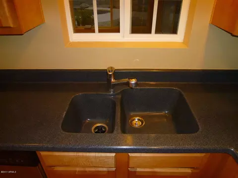 4648 E Hubbell St, Phoenix, AZ 85008 photo 3
