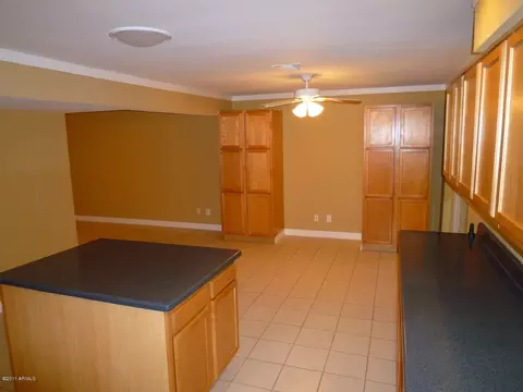 4648 E Hubbell St, Phoenix, AZ 85008 photo 4
