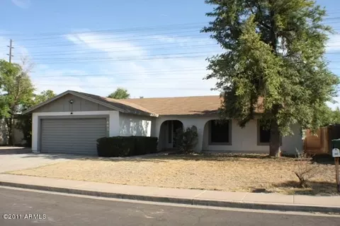 641 W Peralta Ave, Mesa, AZ 85210 photo 2