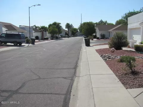 3318 E Siesta Ln, Phoenix, AZ 85050 photo 17