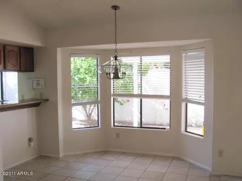 3318 E Siesta Ln, Phoenix, AZ 85050 photo 3