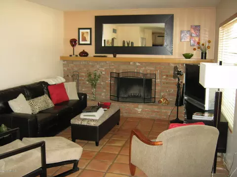 1645 E Montecito Ave, Phoenix, AZ 85016 photo 4