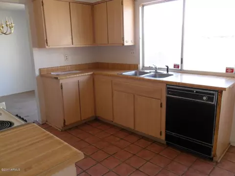 4050 E Apollo Rd, Phoenix, AZ 85042 photo 11