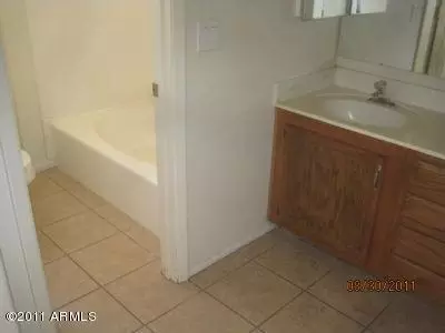 4202 E Windsong Dr, Phoenix, AZ 85048 photo 3