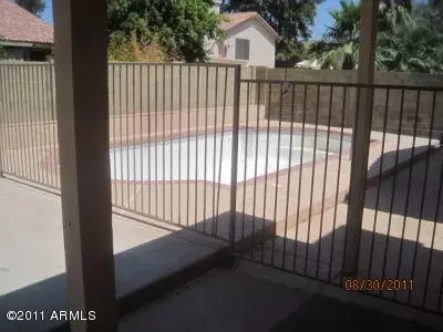 4202 E Windsong Dr, Phoenix, AZ 85048 photo 2