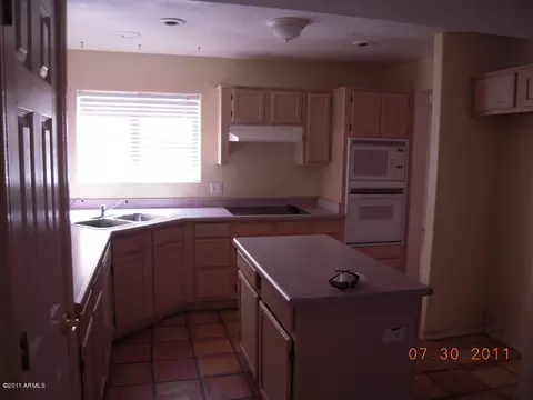 1724 E Gelding Dr, Phoenix, AZ 85022 photo 4