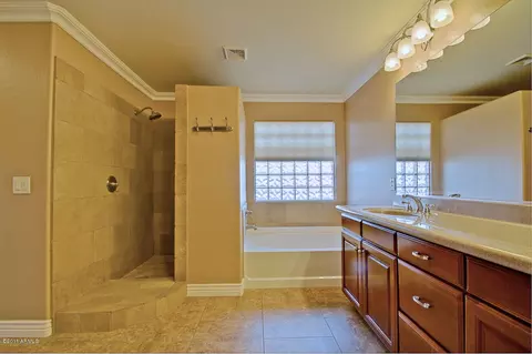 2459 E Hampton Ln, Gilbert, AZ 85295 photo 33