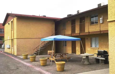 240 E Ruth Ave, Phoenix, AZ 85020 photo 2