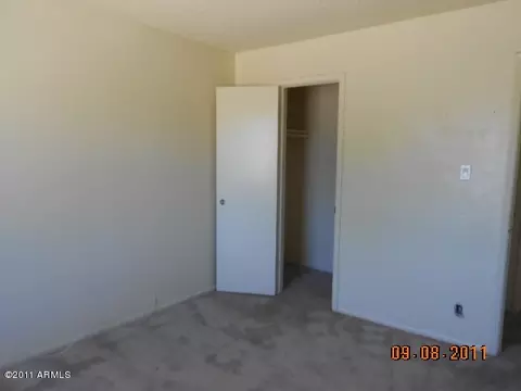 430 W Desert Dr, Phoenix, AZ 85041 photo 8