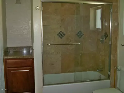 382 E Weldon Ave, Phoenix, AZ 85012 photo 8