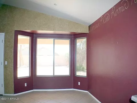 2253 E Amber Ln, Gilbert, AZ 85296 photo 6